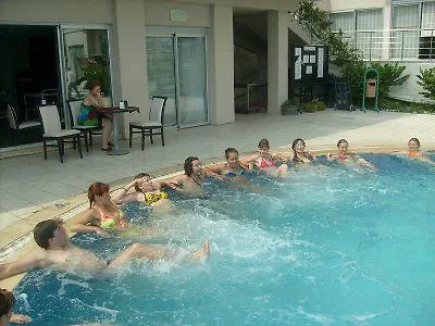 La Perla Resort & Hotel